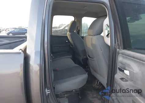 2015 Ram 1500 Big Horn из США, поврежденный, VIN 1C6RR6GT0FS714411